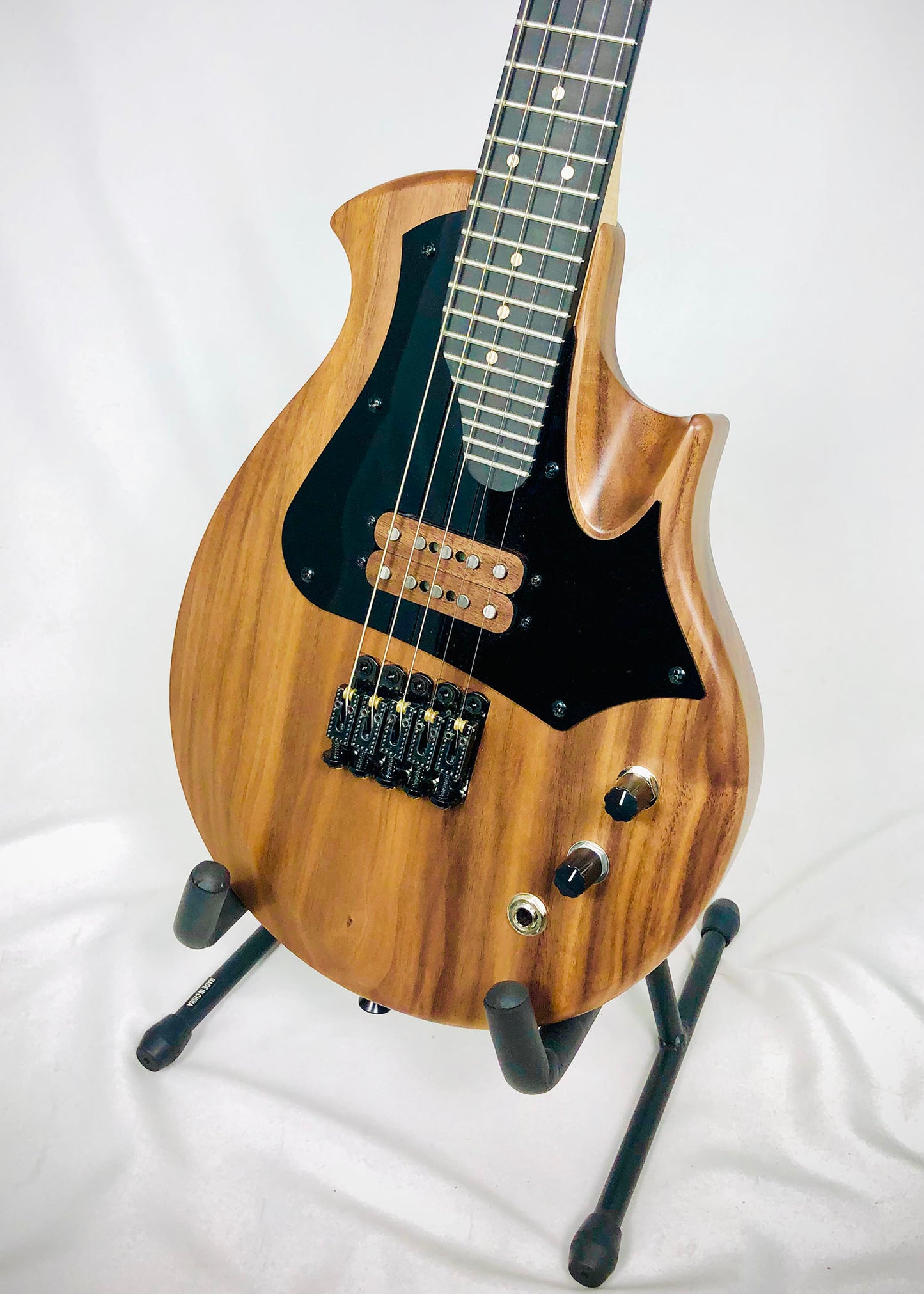 
                  
                    Sparrow Thunderbird Walnut 5-String Solid Body Electric Mandolin (Ships in 14 days)
                  
                