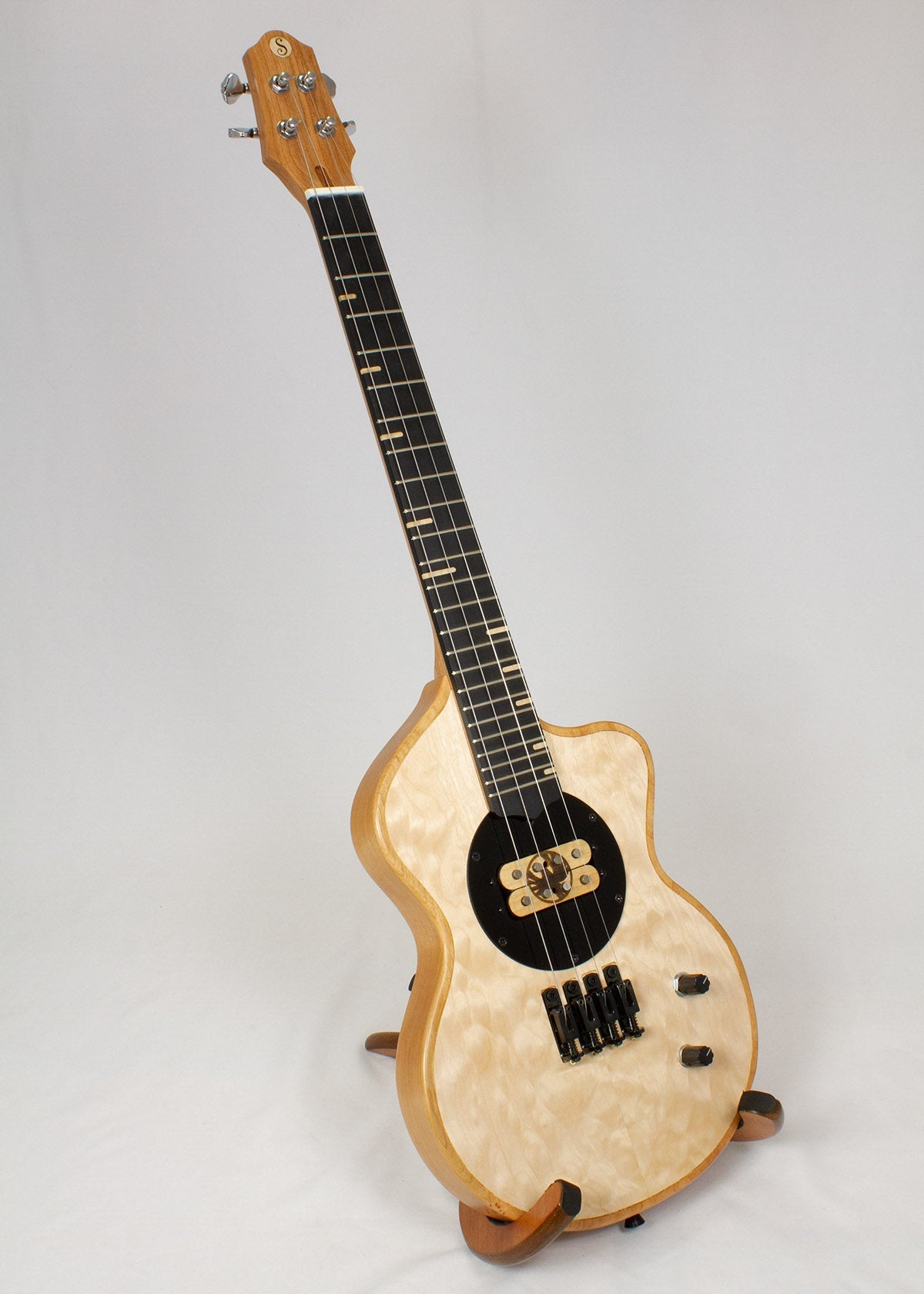 
                  
                    Custom Order for S.C. Sparrow Thunderbird Semi Hollow Steel String Baritone Electric Ukulele
                  
                
